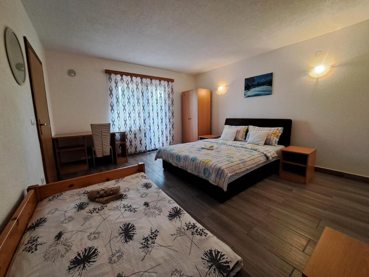 Apartman Morana Szluin Kültér fotó