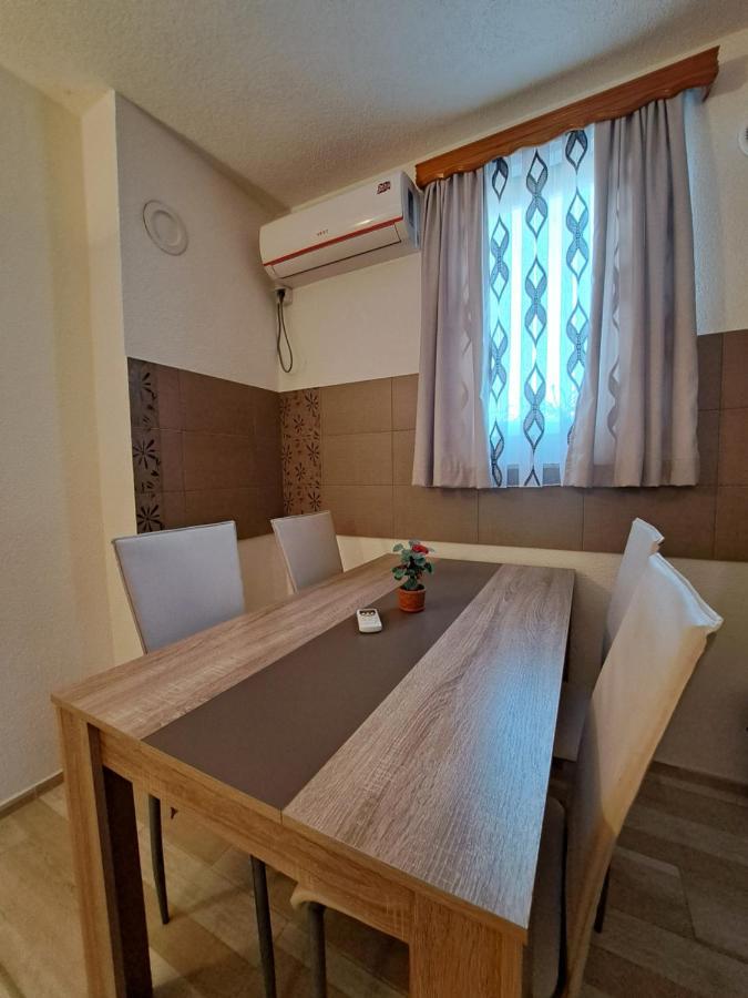 Apartman Morana Szluin Kültér fotó