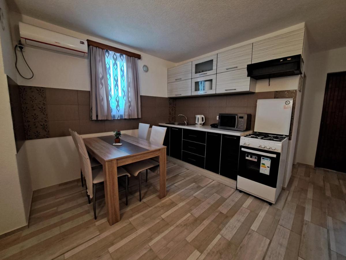Apartman Morana Szluin Kültér fotó